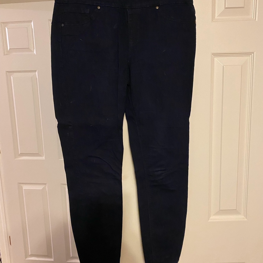 Women's Dark Blue Jeans